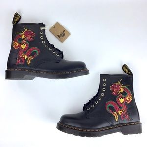 1460 leather dragon embroidered lace up boots